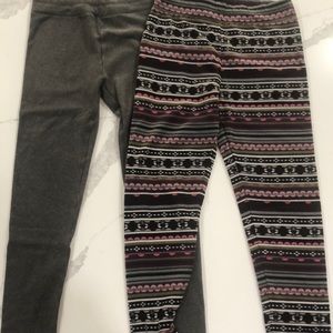 2 for 1 fleece leggings.